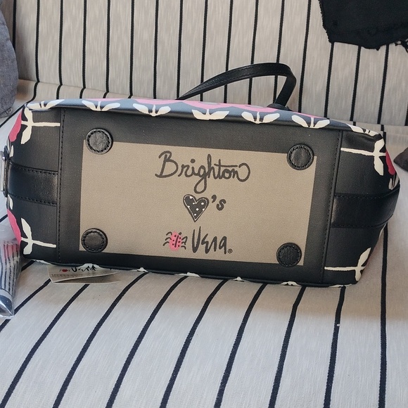 🎁💝NWT Brighton ❤️s Vera pink, black and grey canvas and leather tote bag. - Picture 11 of 16